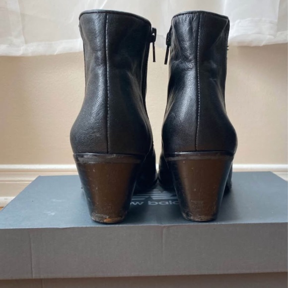Arturo Chiang leather ankle boots - Picture 3 of 3